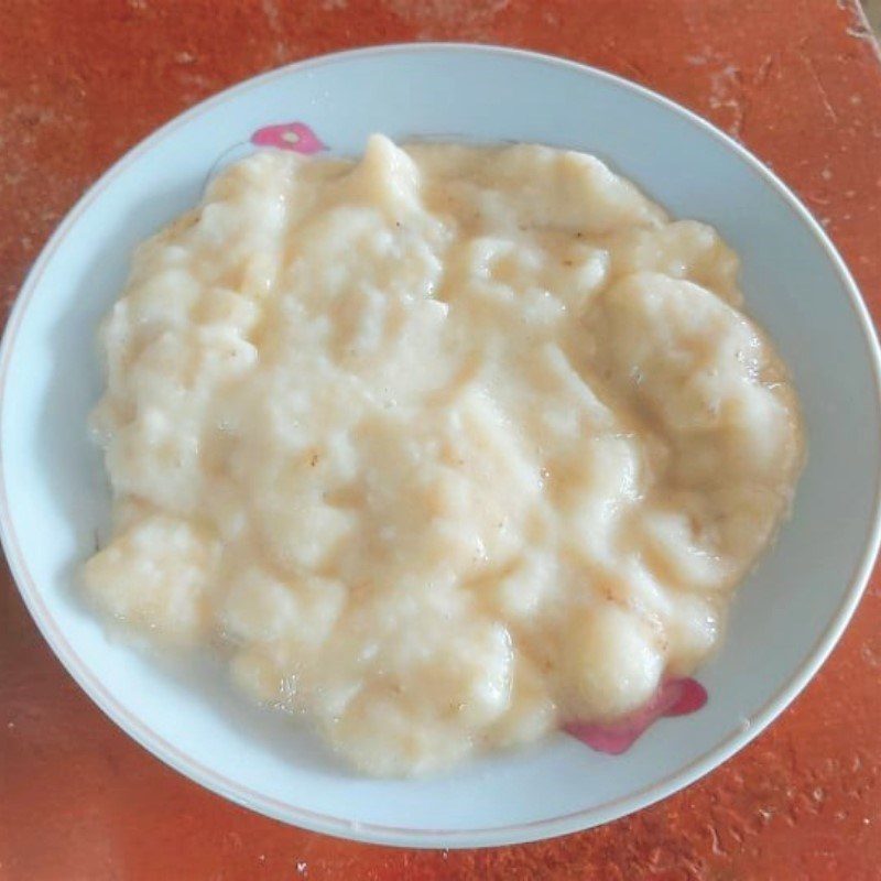 Step 1 Prepare the bananas for Steamed Banana Cake with Rice Flour and Canned Coconut Milk