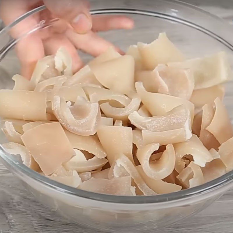 Step 1 Prepare the Pork Skin Grilled Pork Skin with Garlic