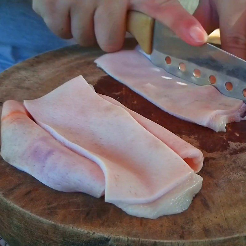 Step 1 Prepare the Pork Skin Grilled Pork Skin with Honey