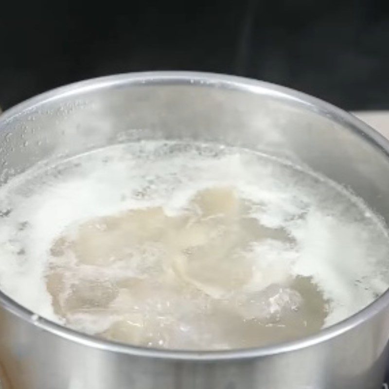 Step 1 Prepare the Pork Skin Grilled Pork Skin with Garlic