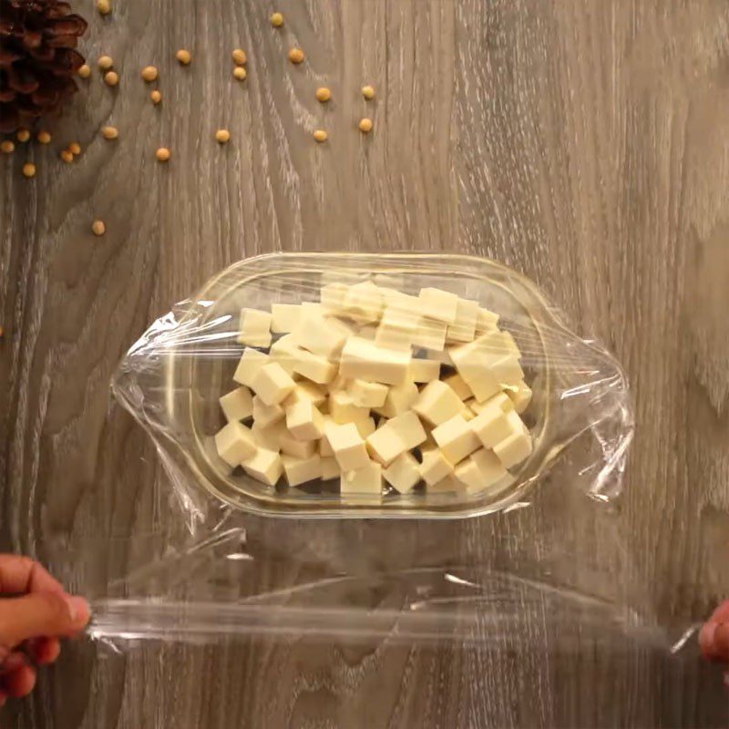 Step 1 Prepare soft tofu Soft tofu with minced beef sauce