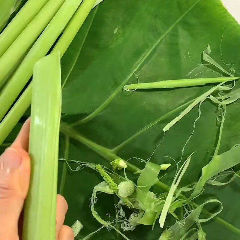 Step 1 Prepare Dọc Mùng Fresh Shrimp Stir-Fry