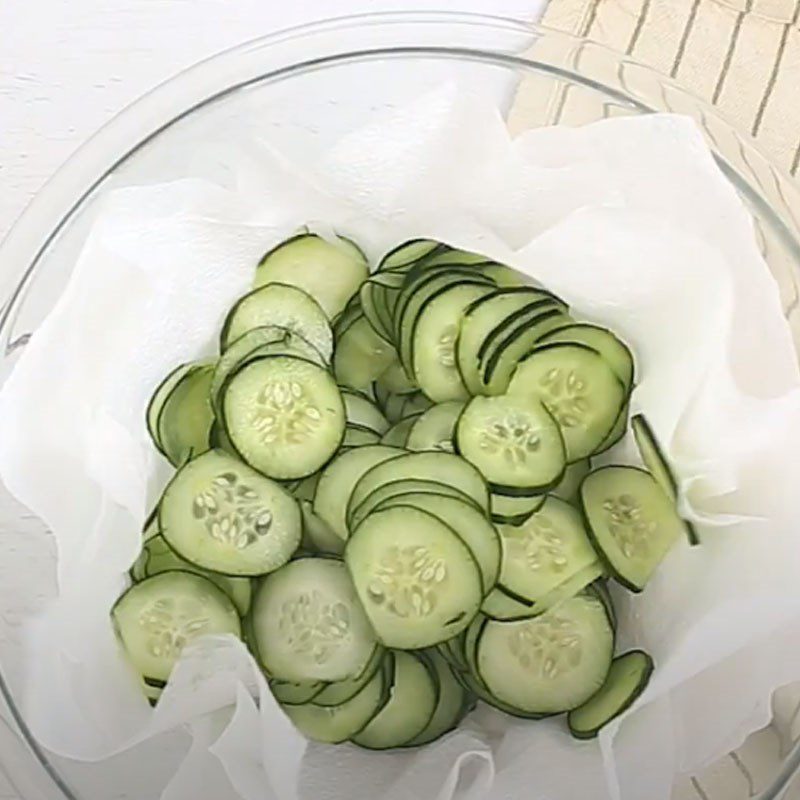 Step 1 Prepare the cucumber for Cucumber Snack