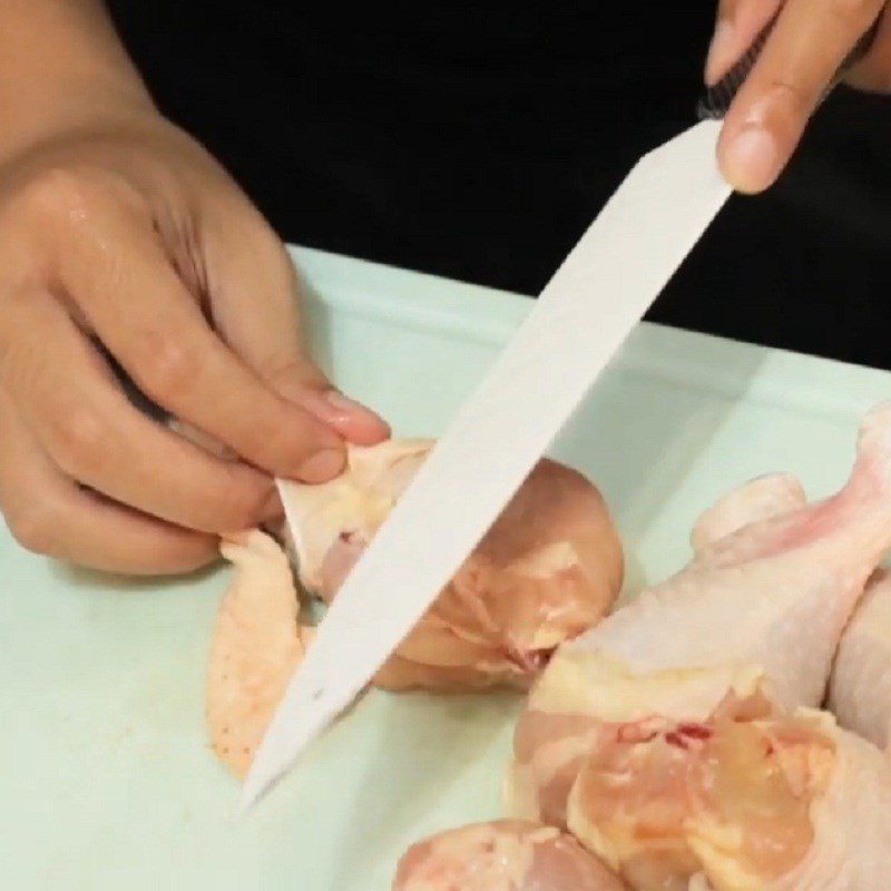 Step 1 Prepare the chicken for Chicken and Bird's Nest Porridge