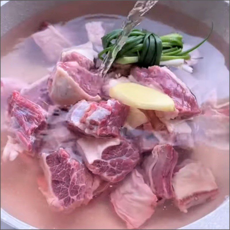 Step 1 Prepare the beef tendon Beef tendon stewed with five spices