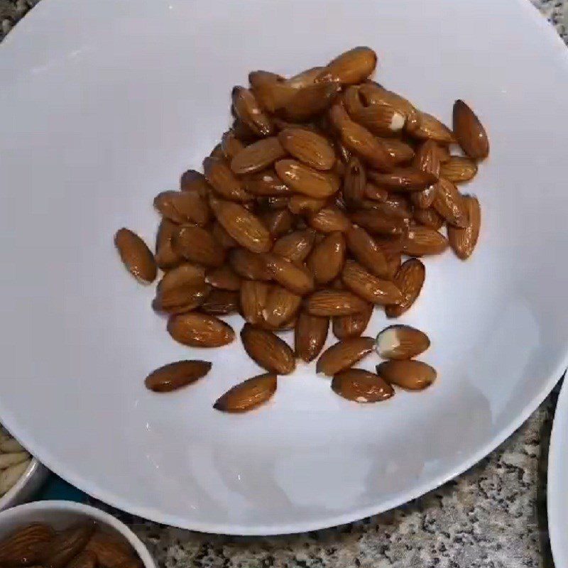 Step 1 Prepare the almonds Roasted salted almonds