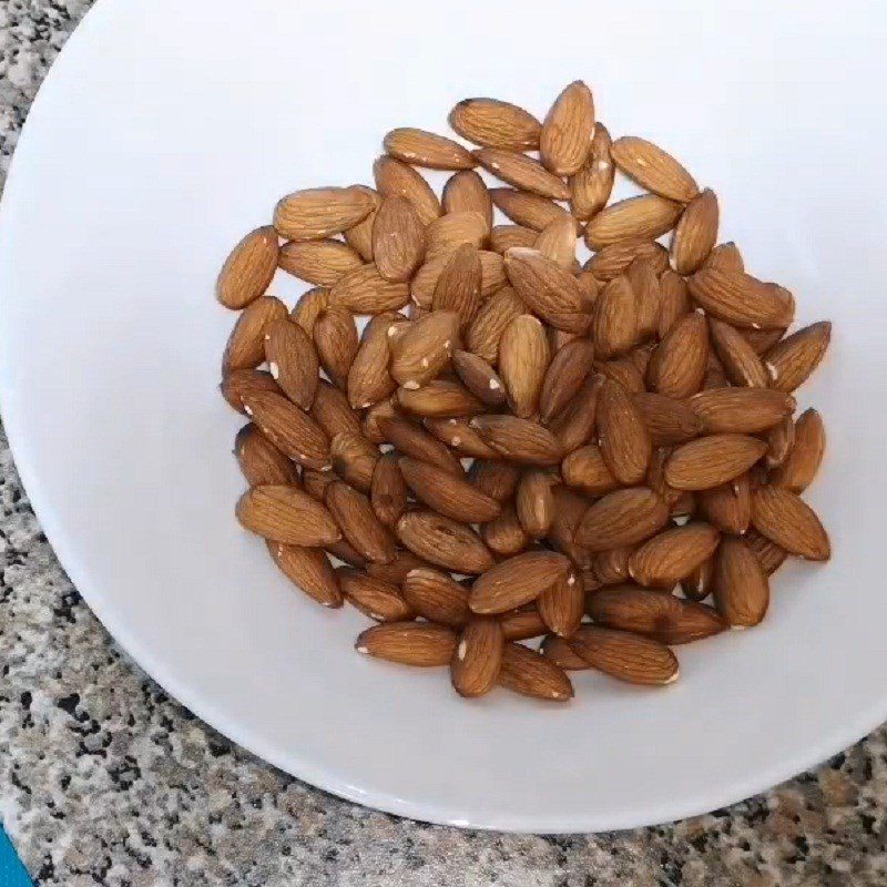 Step 1 Prepare the almonds Roasted Salted Almonds