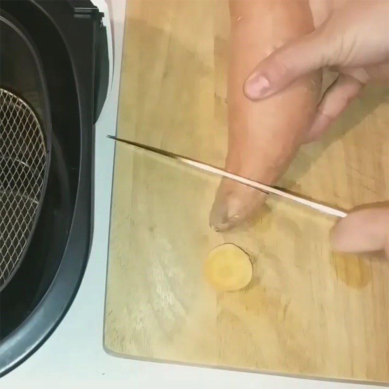 Step 1 Prepare the sweet potatoes Roasted sweet potatoes using an air fryer