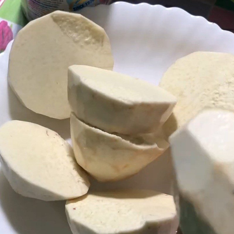 Step 1 Prepare Taro for Taro Coconut Milk