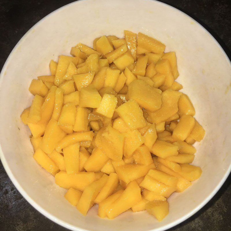 Step 1 Prepare the Ingredients for Watermelon Mango Smoothie