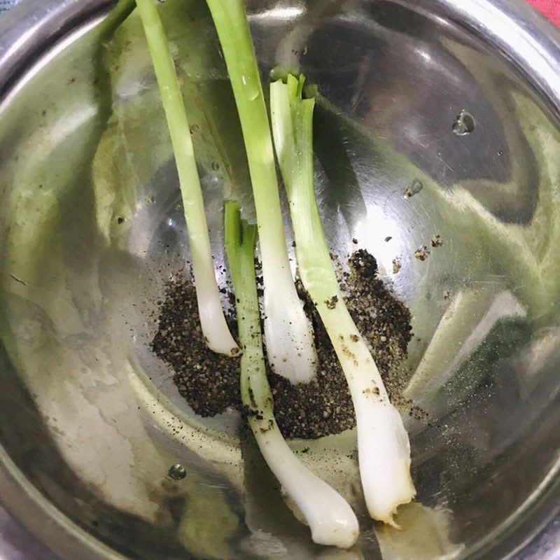 Step 1 Prepare the ingredients for pennywort soup with minced meat