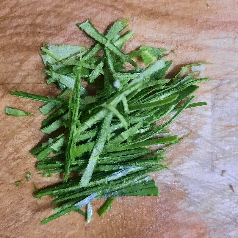 Step 1 Prepare the Ingredients for Fried Quail with Fish Sauce