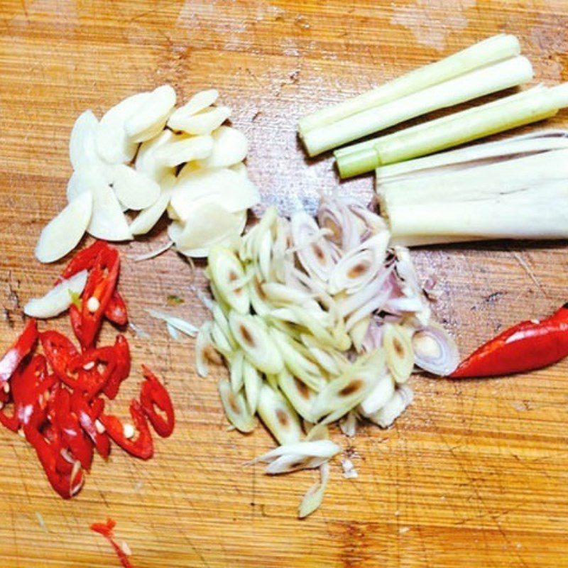 Step 1 Prepare the ingredients Spicy Sour Octopus Salad