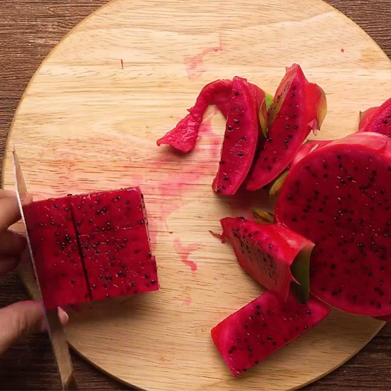 Step 1 Prepare ingredients for Red Dragon Fruit Lotus Seed Sweet Soup