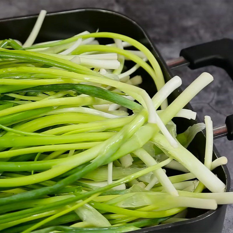 Step 1 Prepare the ingredients for Octopus Salad with Green Onions