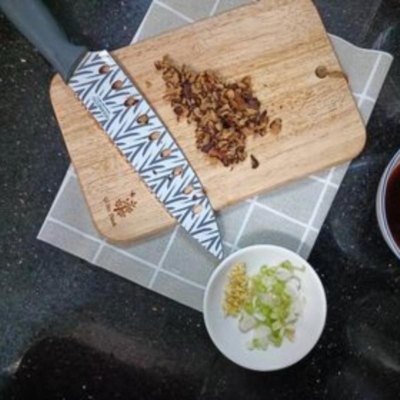 Step 1 Prepare the ingredients for Brown Rice Noodle Salad