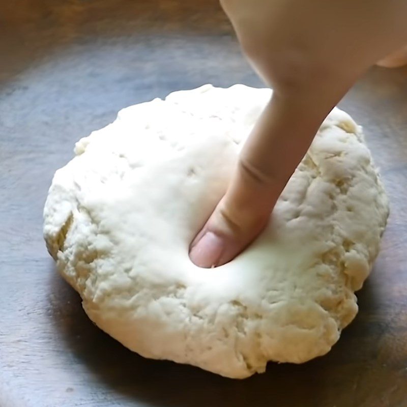 Step 1 Mix and knead the dough for Shrimp Stuffed Rice Rolls