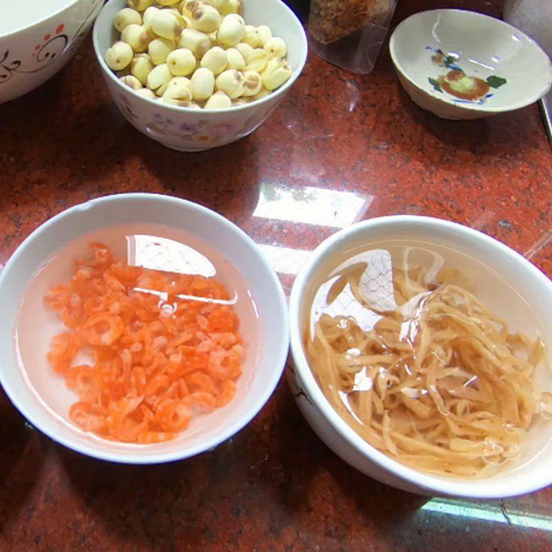 Step 1 Prepare the ingredients for Xôi bát bửu