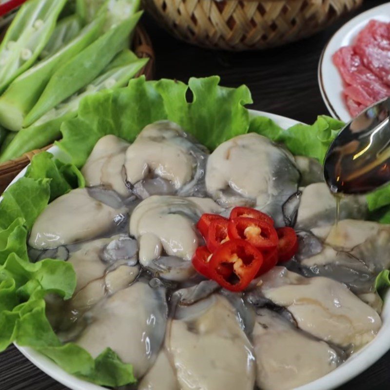 Step 1 Prepare the ingredients for Beef with oyster cheese sauce