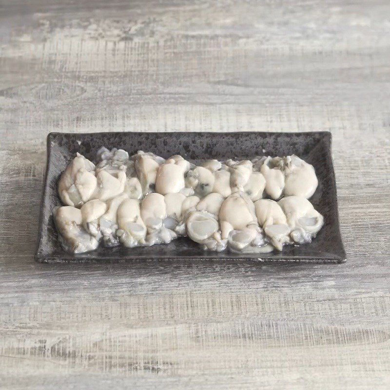 Step 1 Prepare the Ingredients for Stir-fried Ground Melon with Garlic and Oysters