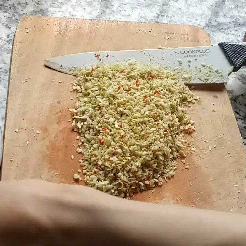 Step 1 Prepare the ingredients for Beef stir-fried with lemongrass, chili, and turmeric