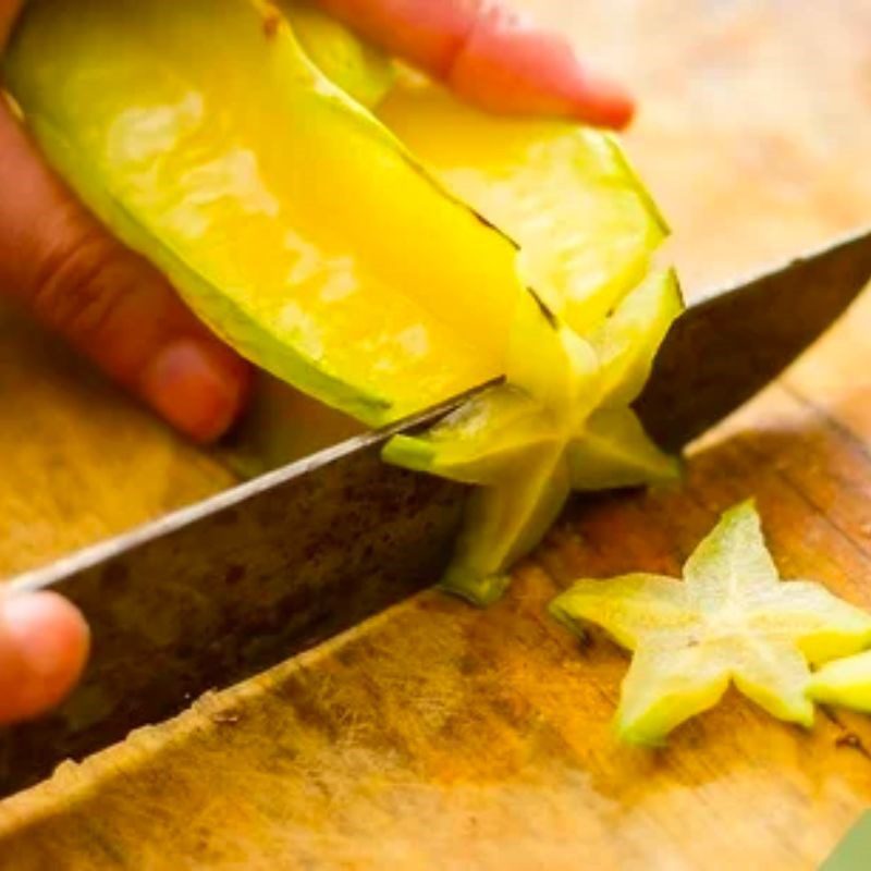 Step 1 Prepare Ingredients for Sour Starfruit Soup (Vegetarian)