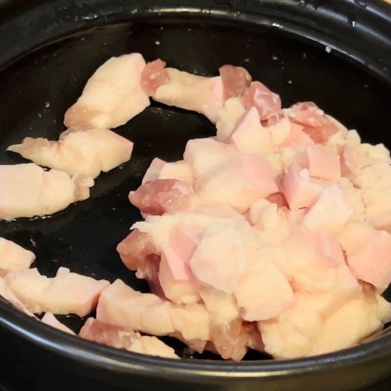 Step 1 Prepare and marinate the meat Braised Pork