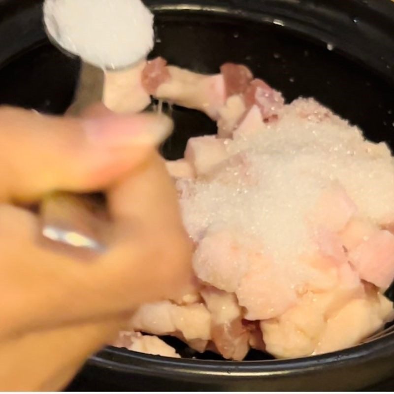 Step 1 Prepare and marinate the meat Braised Pork