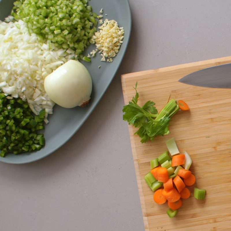Step 1 Prepare the vegetables for Seafood Gumbo Soup