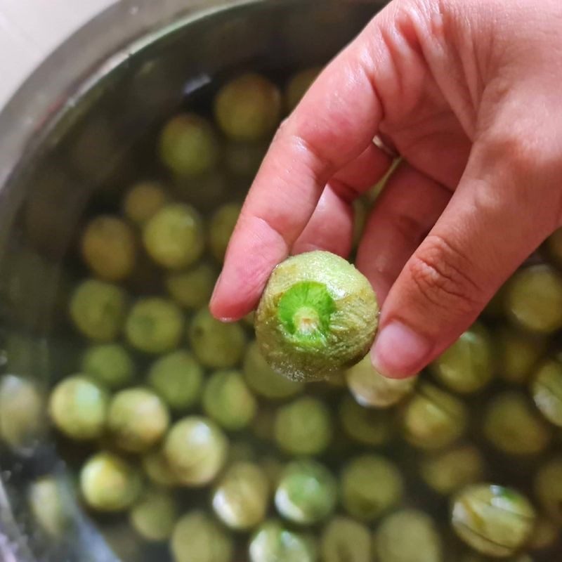 Step 1 Prepare sấu Pickled sấu with sugar