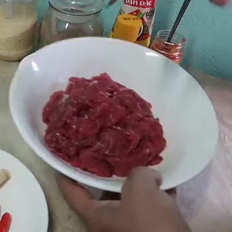 Step 1 Prepare the Beef for Steamed Beef with Vietnamese Perilla