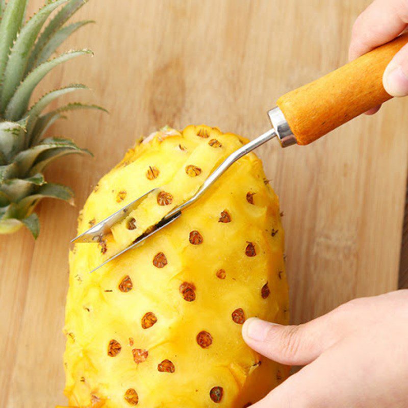 Step 2 Preparing pineapple Shiitake mushrooms stewed with pineapple