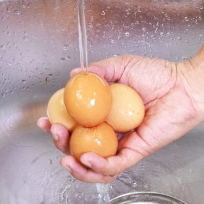 Step 1 Prepare the eggs Boiling eggs in really hot water, then turn off the stove