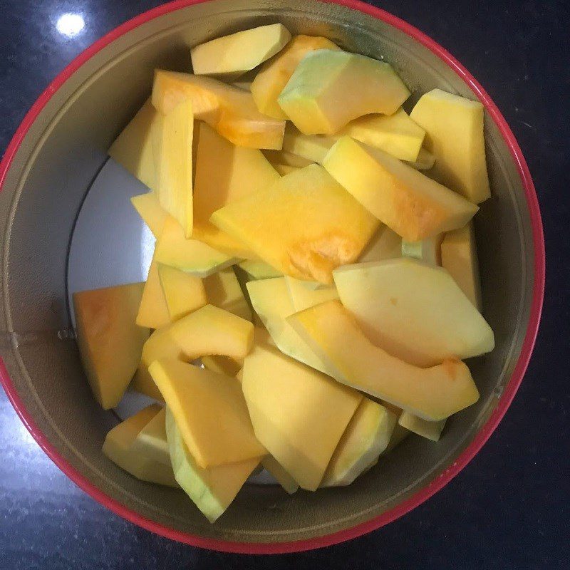 Step 1 Prepare and Steam the Pumpkin for Fried Pumpkin Cake with Flour