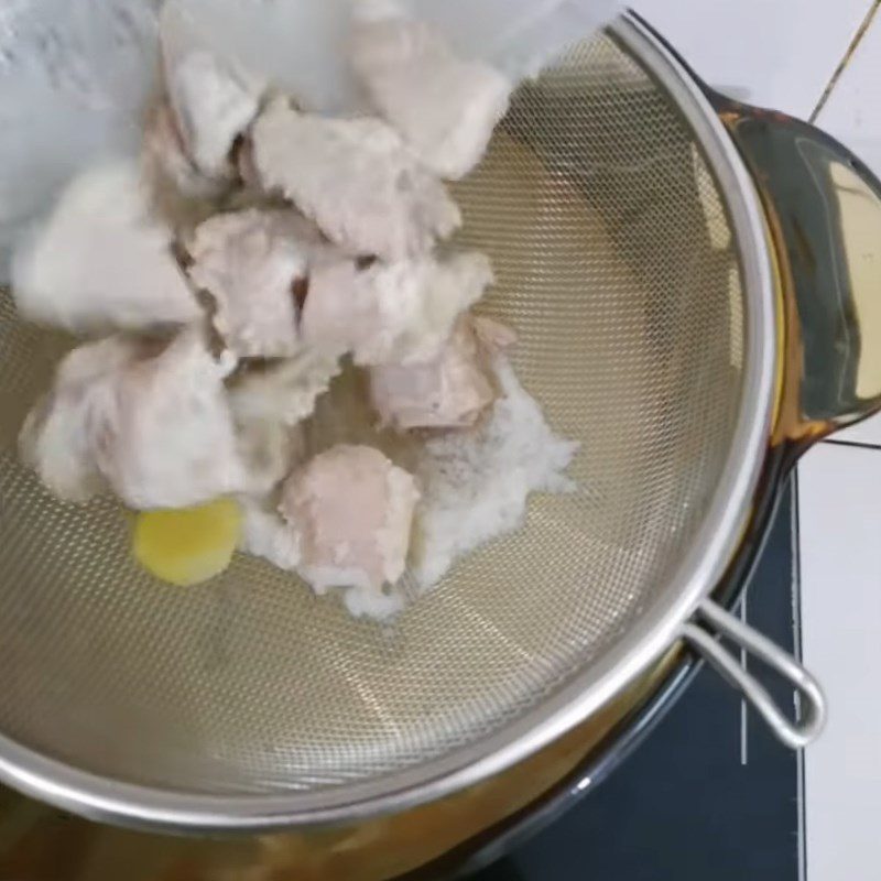 Step 2 Preparation and cooking the rib broth for Abalone Mushroom Porridge for babies
