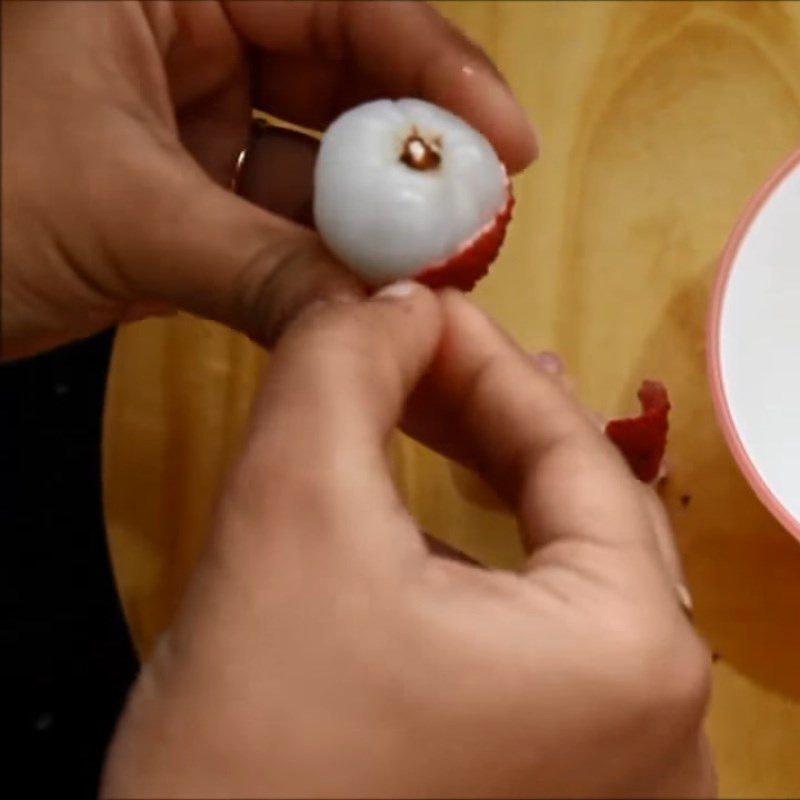 Step 1 Prepare lychee for lychee custard pudding