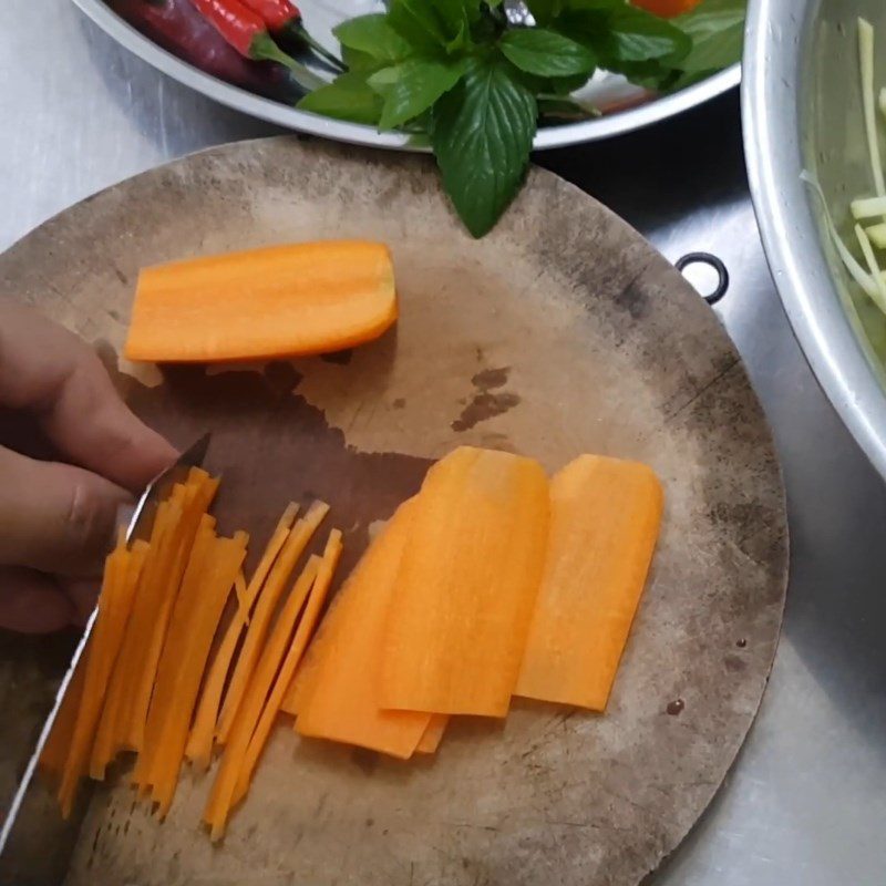 Step 2 Prepare mango and carrot Dried mango salad with chicken, lime, and chili