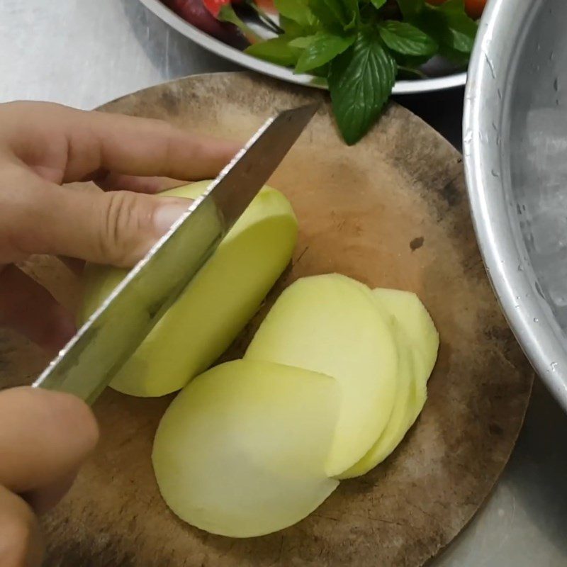 Step 2 Prepare mango and carrot Dried mango salad with chicken, lime, and chili