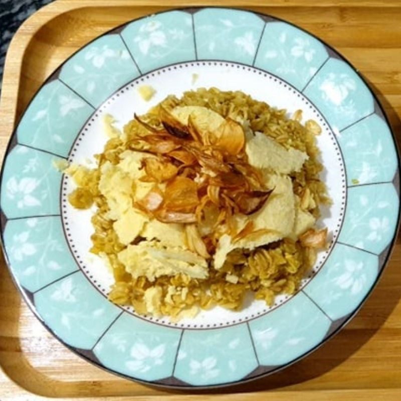 Step 4 Final product steamed glutinous rice with oats cooked in a rice cooker