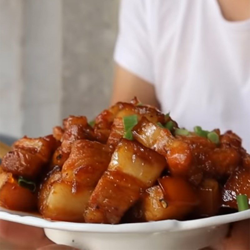 Step 4 Finished dish Braised pork belly