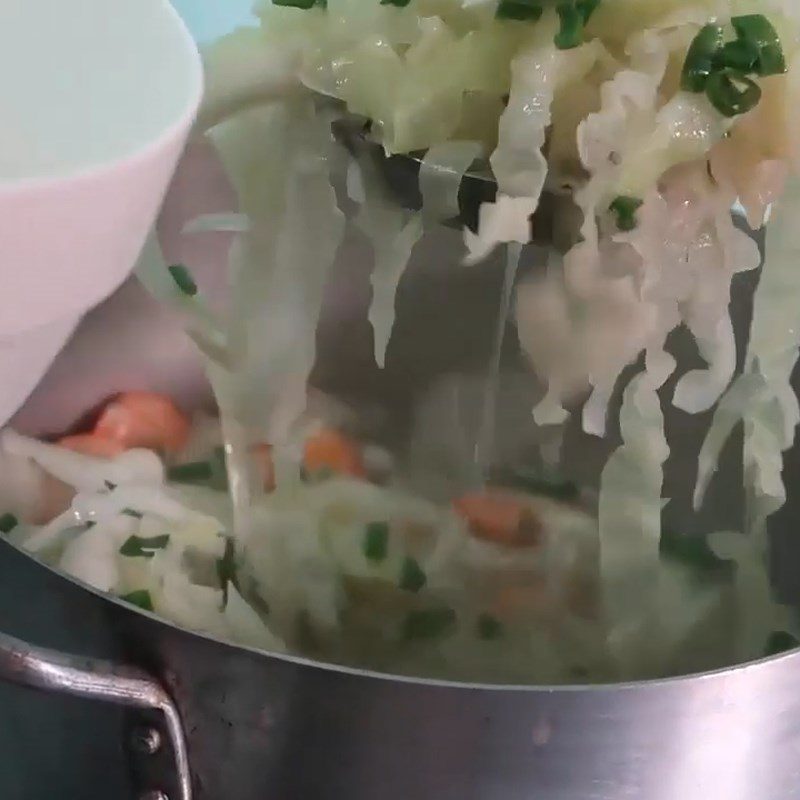 Step 4 Final Product Fresh Shrimp Cabbage Soup