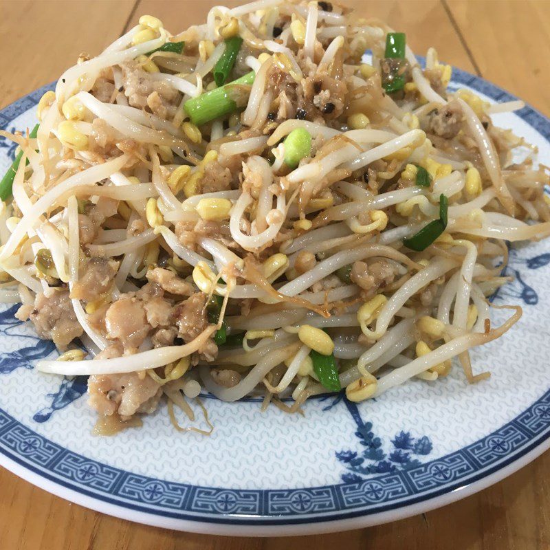 Step 3 Final product Stir-fried bean sprouts with minced meat