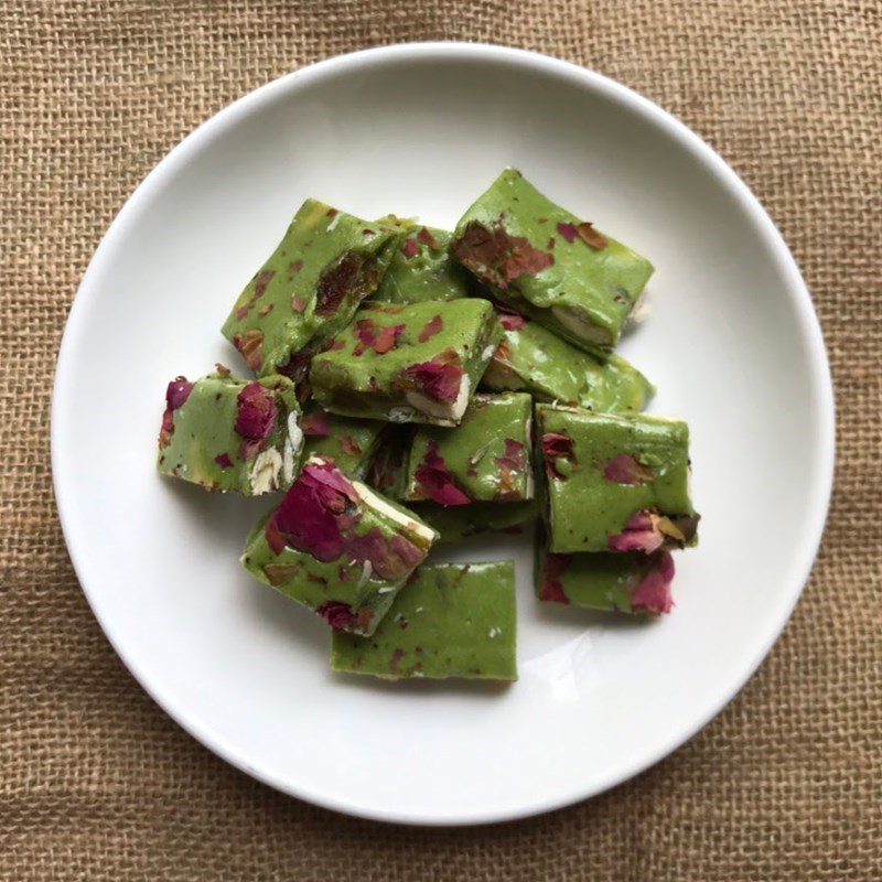 Step 5 Final Product Green tea - chocolate nougat