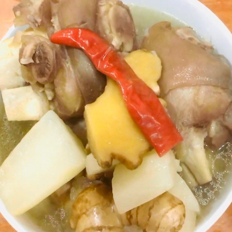 Step 4 Final Product Beef Hot Pot with Grilled Lemongrass