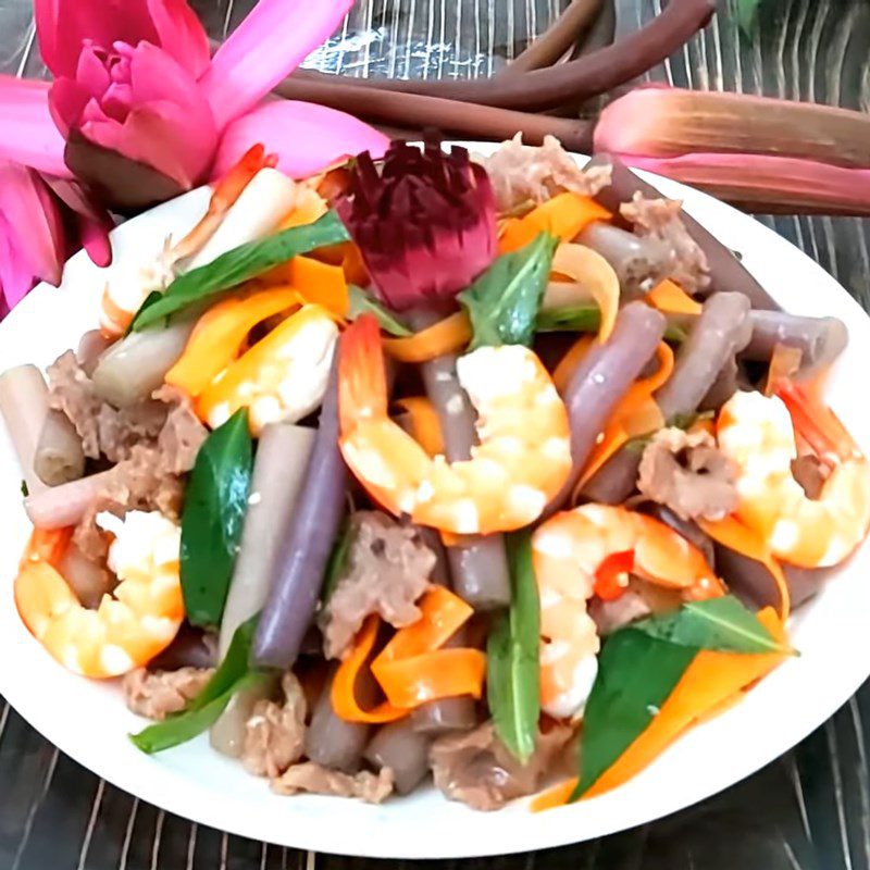 Step 7 Final Product Lotus Stem Salad with Shrimp and Beef