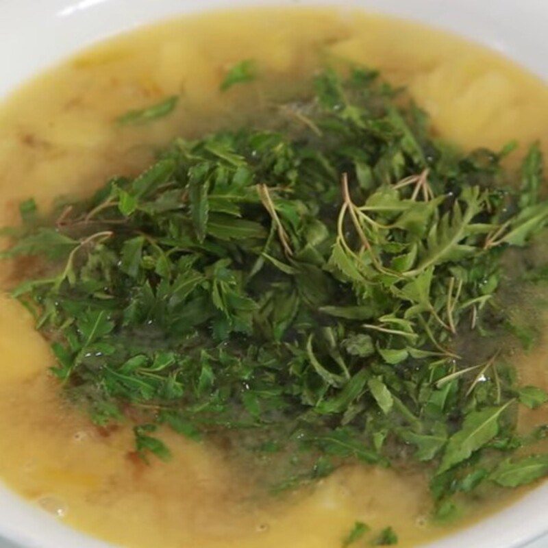 Step 4 End product Vietnamese ginseng soup with shrimp