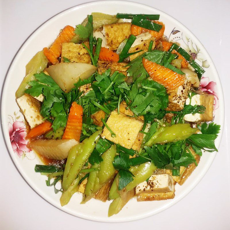 Step 4 Final product Carrots and bitter melon stir-fried vegetarian