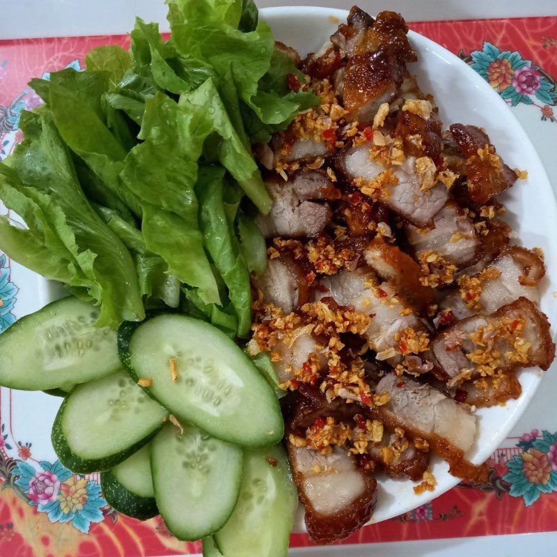 Step 4 Finished Product Fried pork belly with fish sauce (recipe shared by users)
