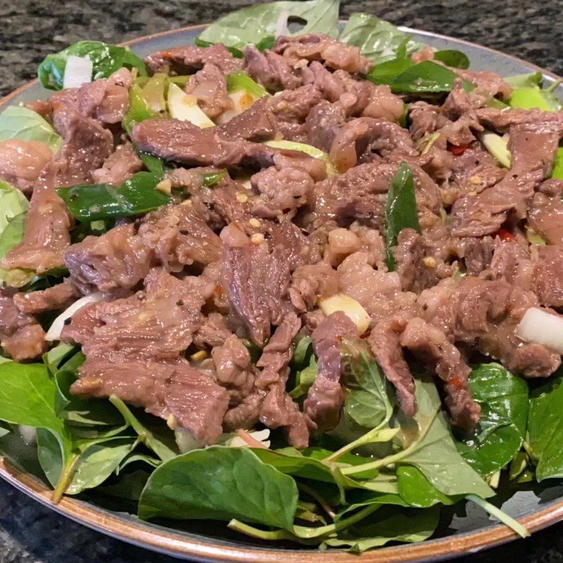 Step 5 Final product Stir-fried beef with fish mint