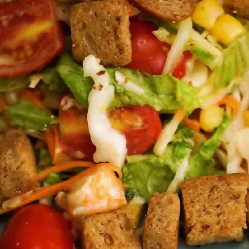 Step 5 Final Product Black bread shrimp tomato salad